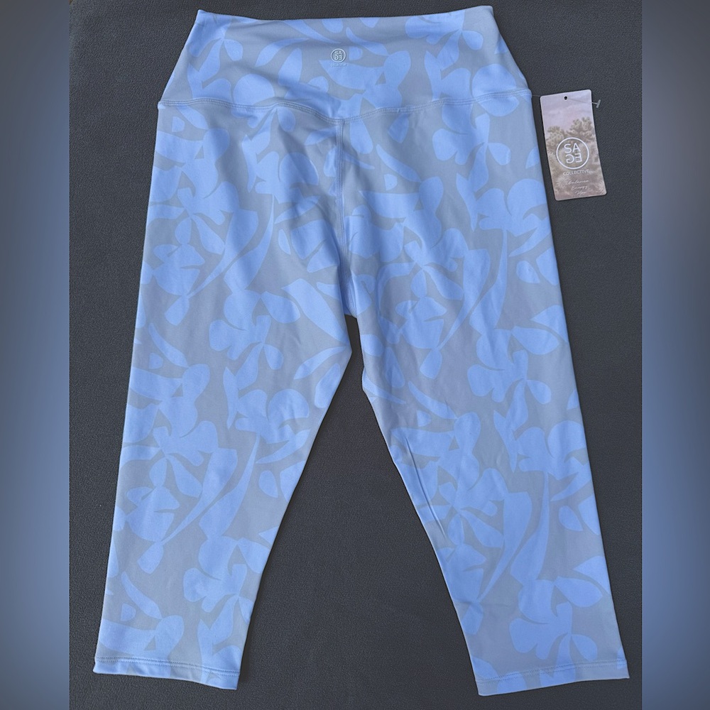 NWT Women’s Sage Collective 3/4 Legging